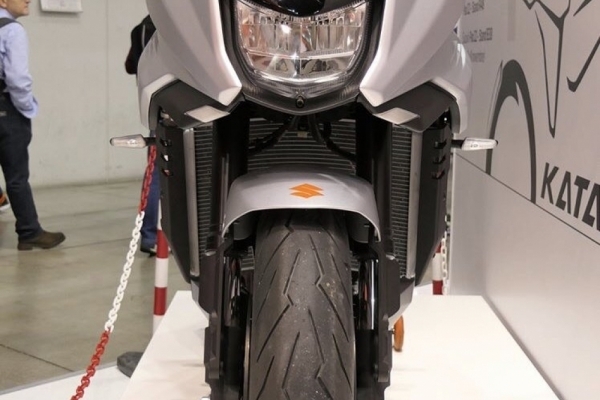 Suzuki Katana 3.0 Konsept www.motorcular.com
