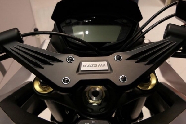 Suzuki Katana 3.0 Konsept www.motorcular.com