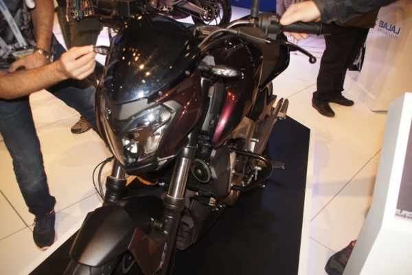 Bajaj Dominar 400