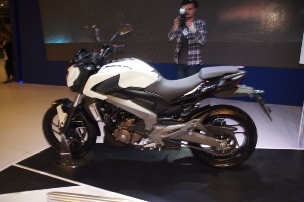 Bajaj Dominar 400