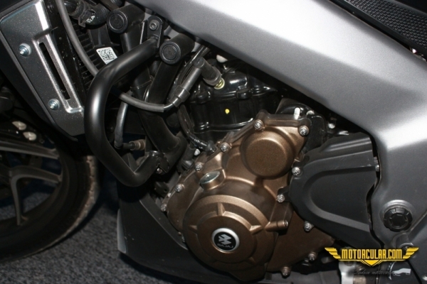 Triple Spark 4-valve DTS-i  Motor