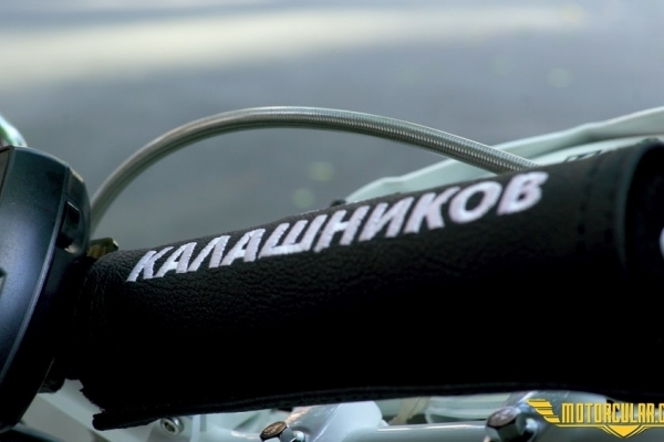 Elektrikli Rus Endurosu Kalashnikov