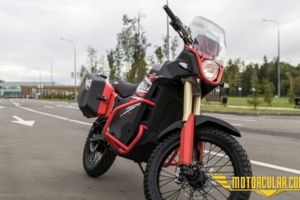 Kalaşnikof Elektrikli Motosikletlerini Tanıttı