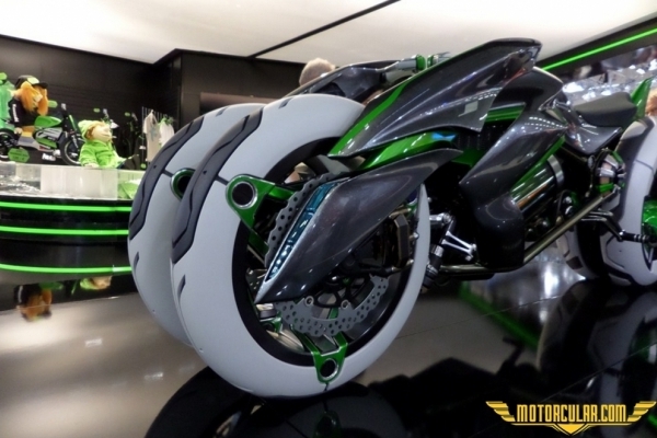 Kawasaki J Concept www.motorcular.com