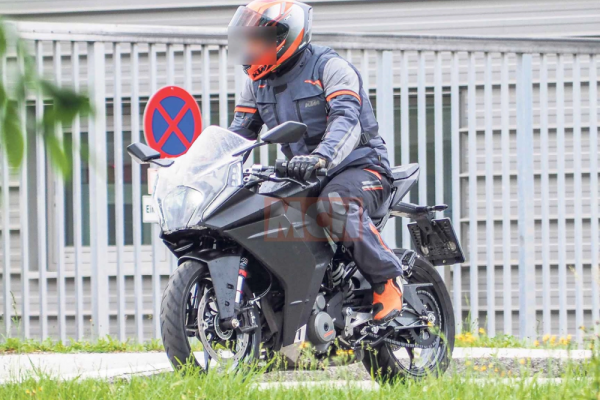 KTM RC390