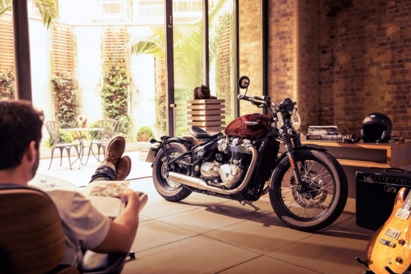 Triumph Bonneville Bobber