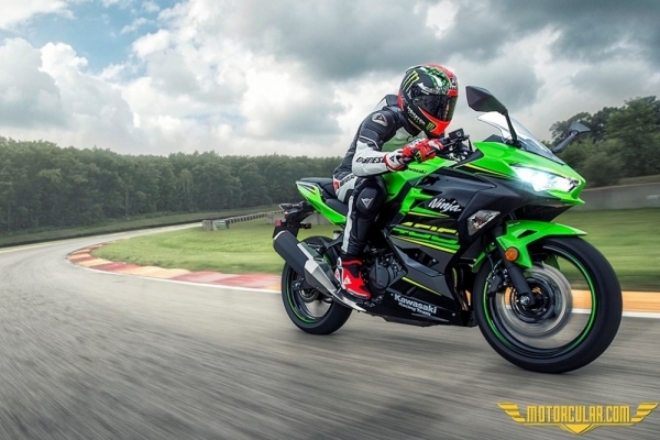 Kawasaki Ninja 400 2018