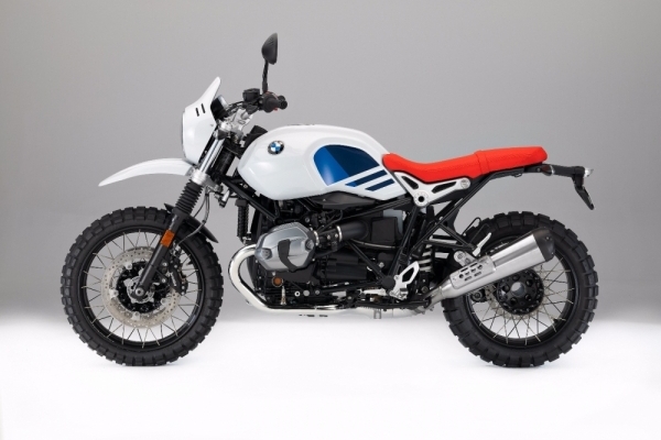 BMW R nine T