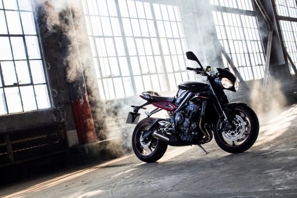 Triumph Street Triple R 