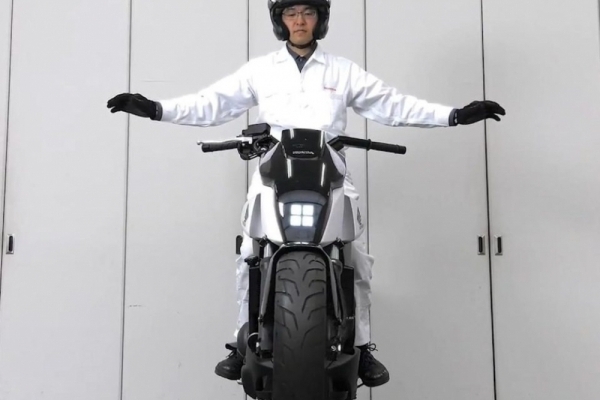 Honda RIDING ASSIST 