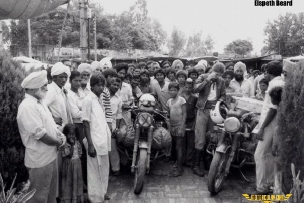 Motosikletle Dünya Turu Atan İlk Kadın, Elspeth Beard