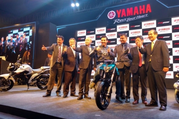 Yamaha FZ25