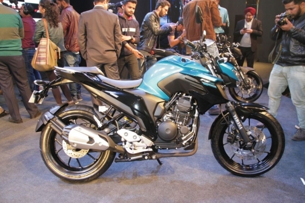 Yamaha FZ25